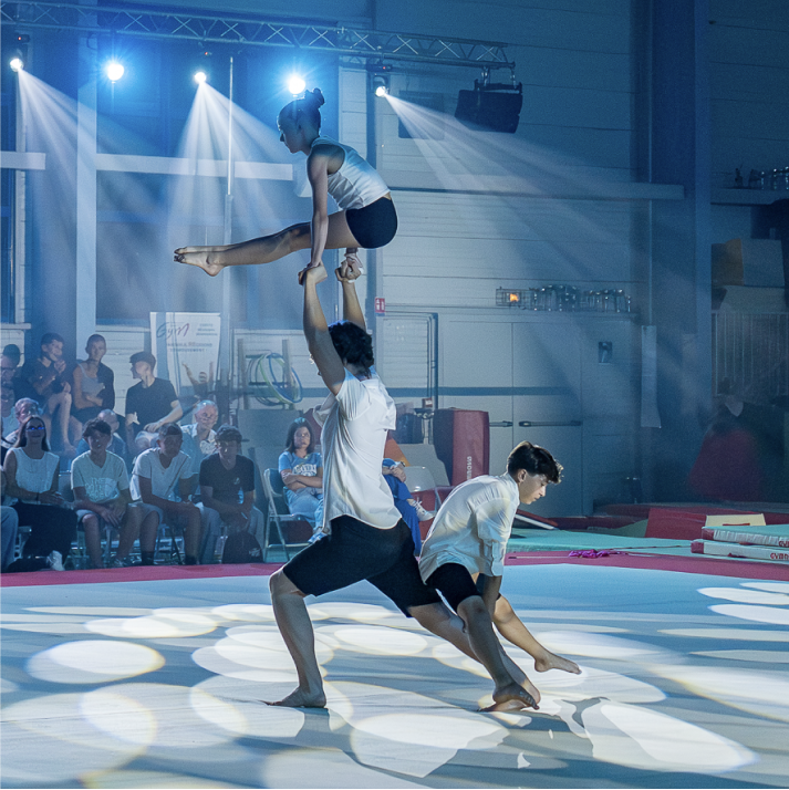 ACROBATIQUE 2